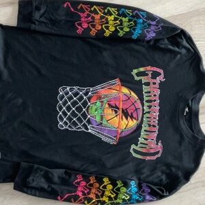 HOLLISTER  GRATEFUL DEAD BASKETABLL LONG SLEEVE TSHIRT